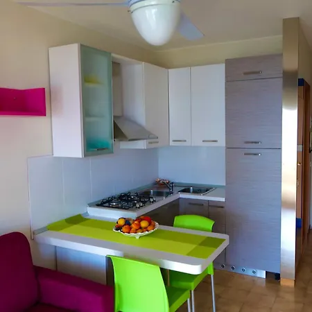 Apartament Grazioso N 66 A A 100 Mt Dal Mare *