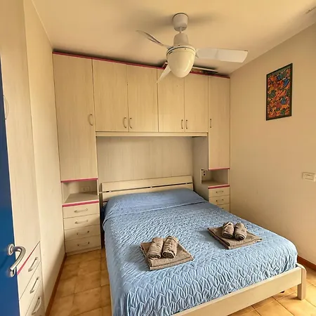 Апартаменти Grazioso N 66 A A 100 Mt Dal Mare Бібіоне