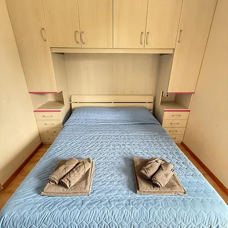 Grazioso N 66 A A 100 Mt Dal Mare Апартаменти