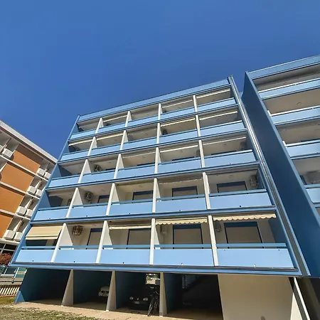 Grazioso N 66 A A 100 Mt Dal Mare Apartment
